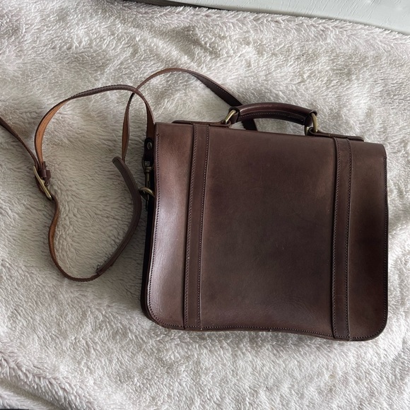 Belgrave Crescent Balmoral Italian leather chocolate brown cross body satchel - Picture 2 of 9